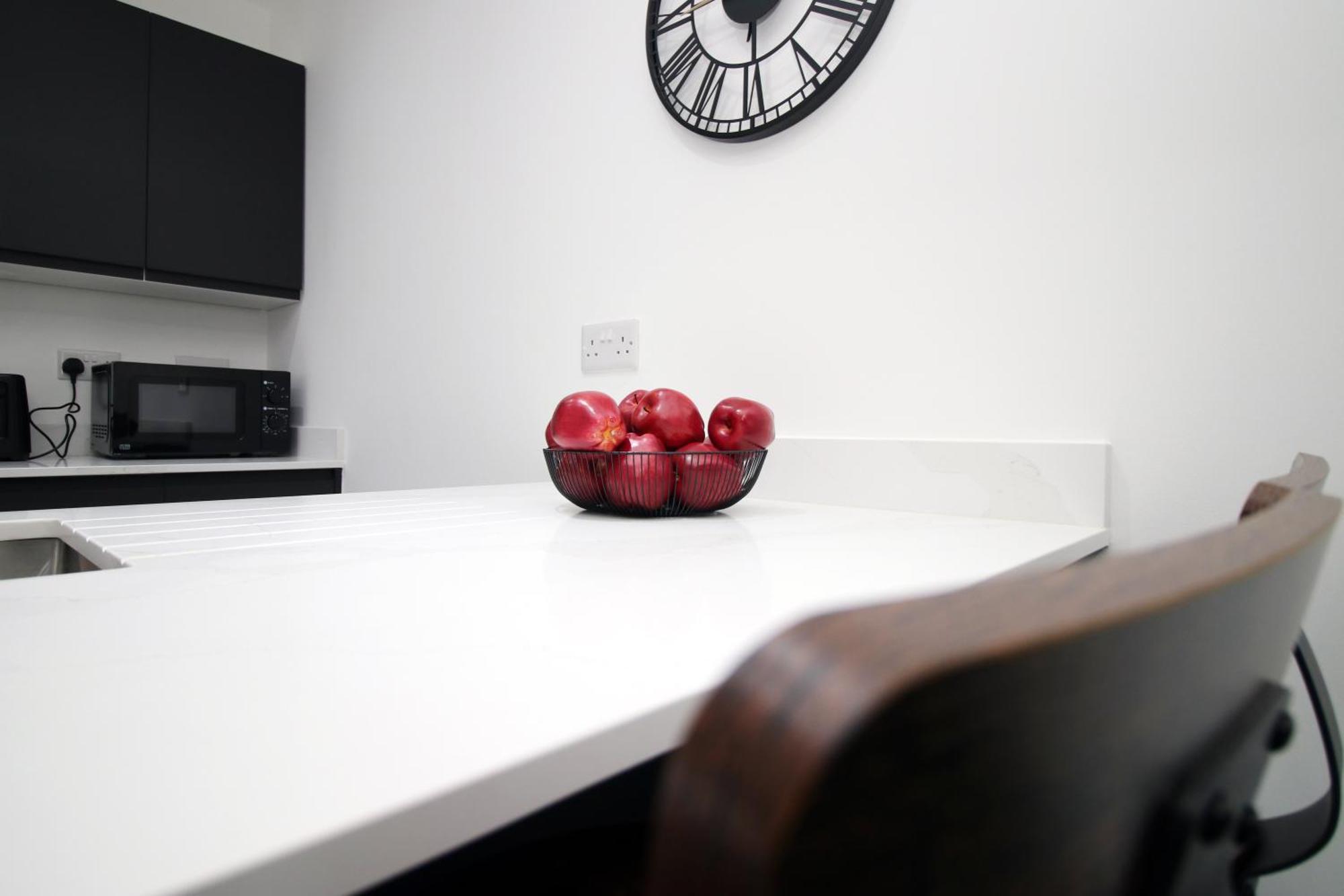 New Cardiff Bloc Exclusive Apartments By Prime Stays - Shops And Parking - Great For Groups And Families Exterior photo