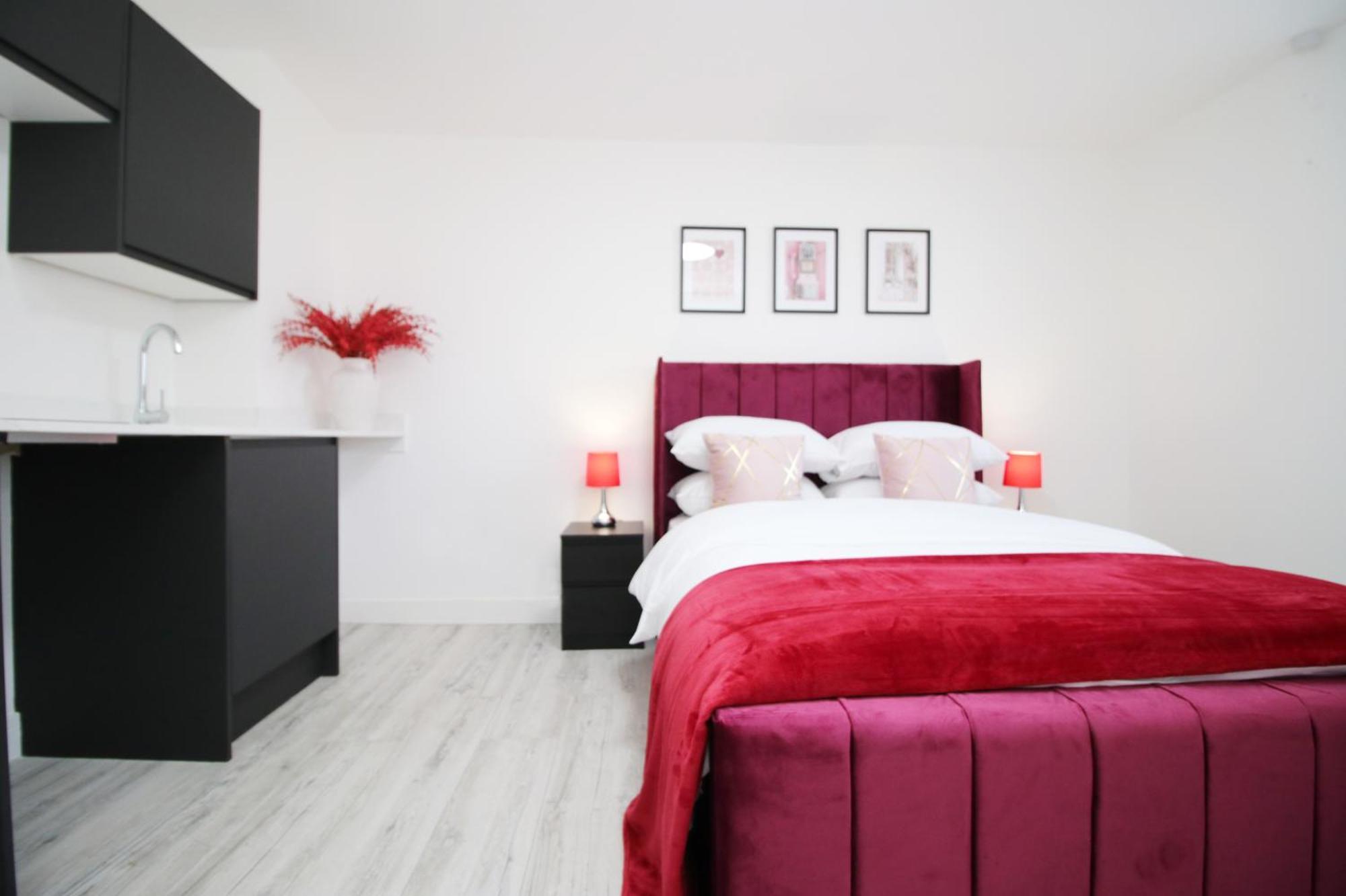 New Cardiff Bloc Exclusive Apartments By Prime Stays - Shops And Parking - Great For Groups And Families Exterior photo