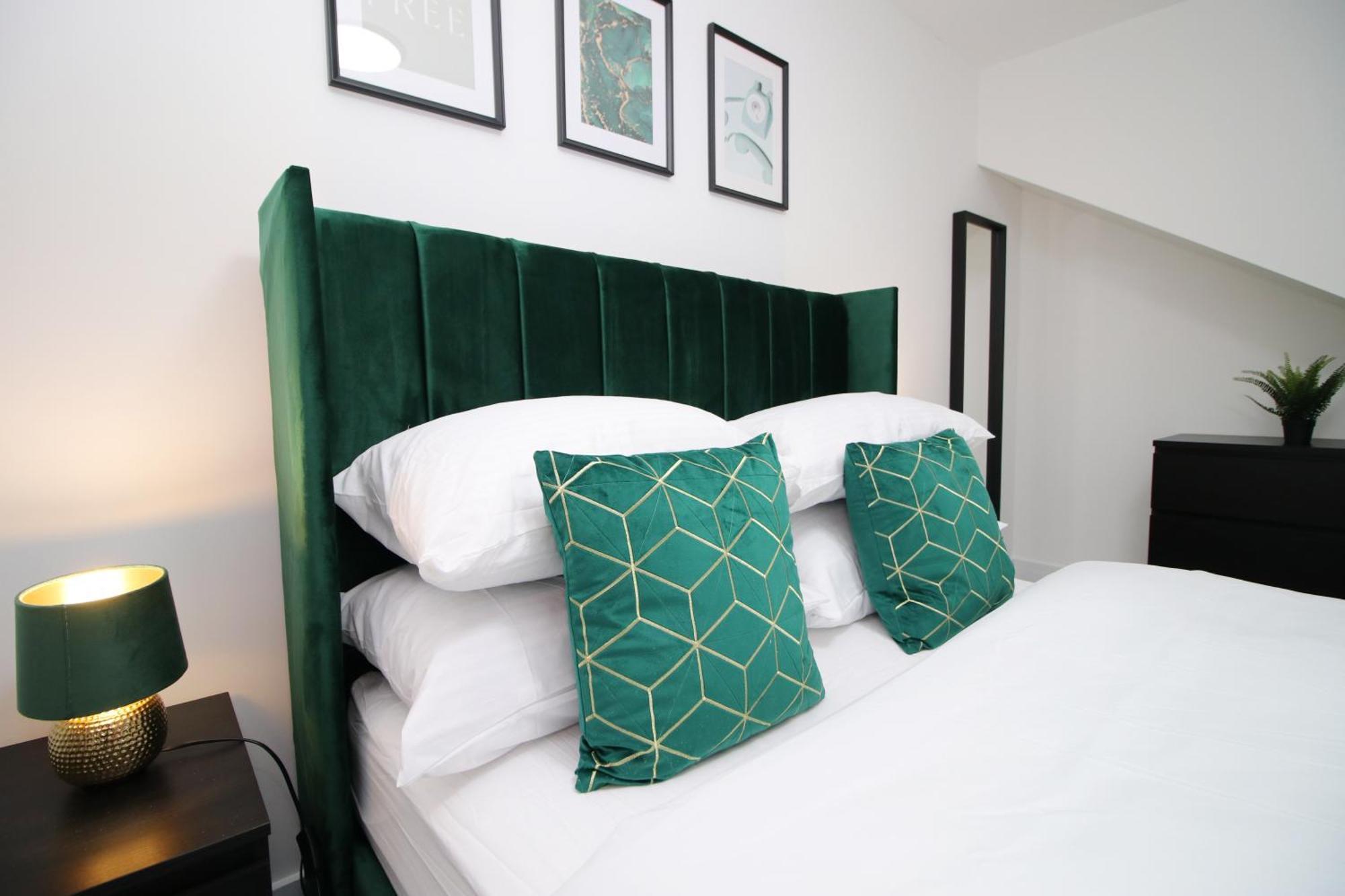 New Cardiff Bloc Exclusive Apartments By Prime Stays - Shops And Parking - Great For Groups And Families Exterior photo